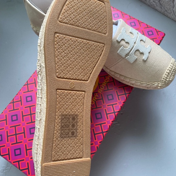 *1 LEFT* Tory Burch Weston Espadrilles - Picture 3 of 7